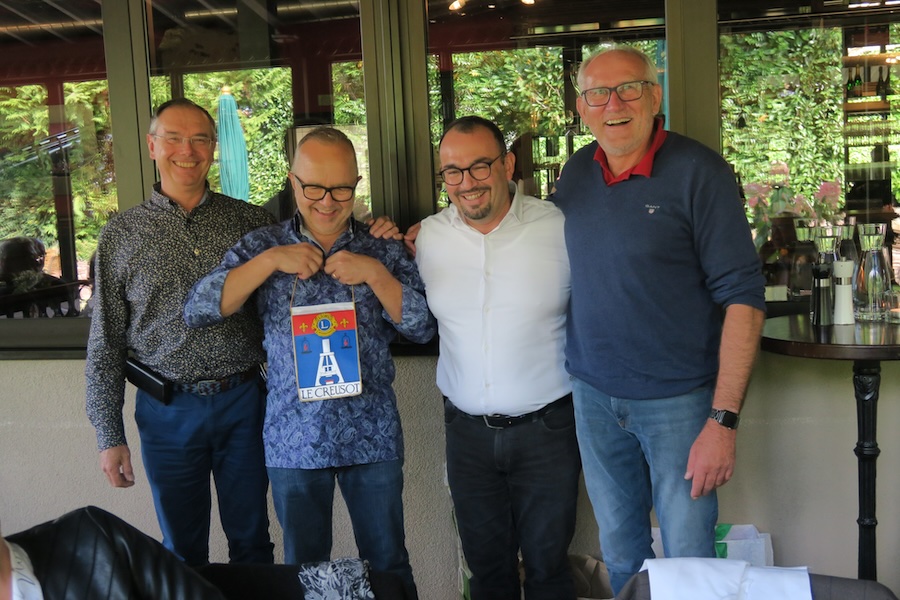 Beim Mittagessen in  Tübingen