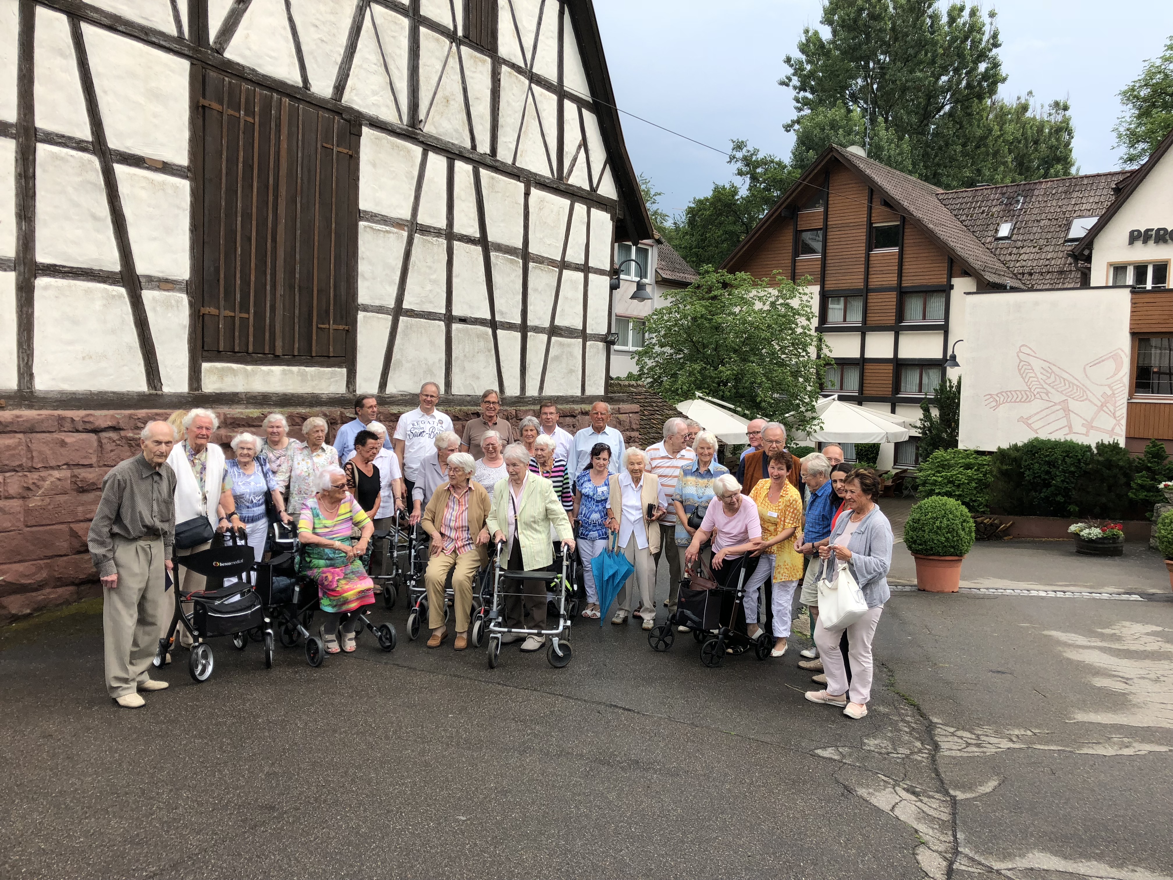 Gruppenbild mit den Teilnehmerinnen