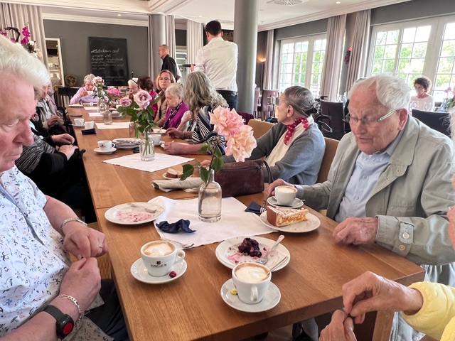 Bei Kaffe und Kuchen